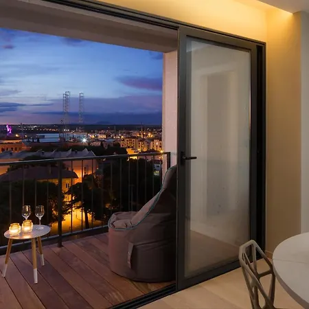 Apartment Luxury Bianco